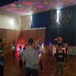 It was so much fun to exercise with glowsticks!